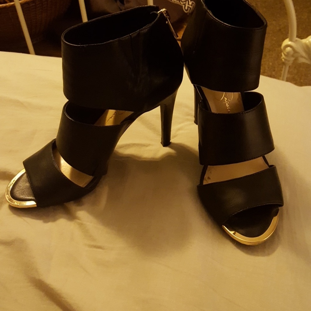 Black heels